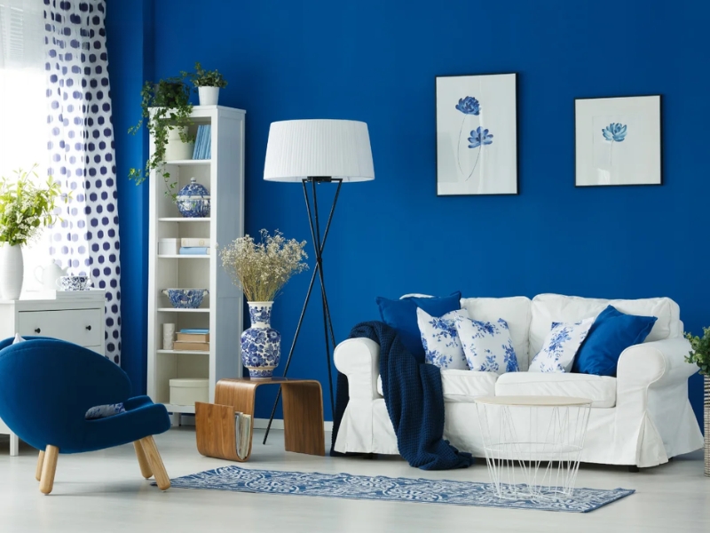 Sắc xanh Navy đậm giúp khẳng định vị thế và gu thẩm mỹ đẳng cấp của gia chủ